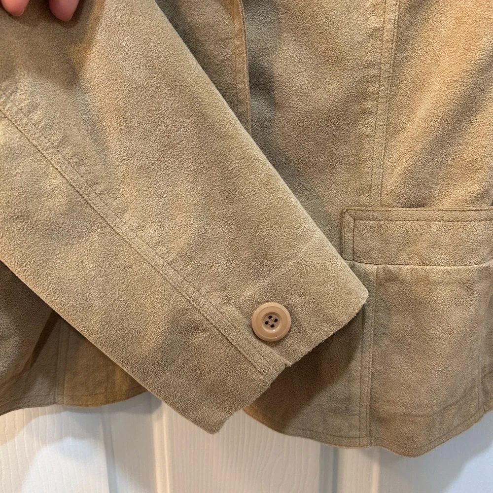 Source Unknown vtg suede